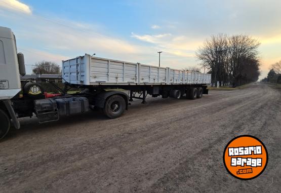 Camiones y Grúas - Semirremolque bivuelco - En Venta
