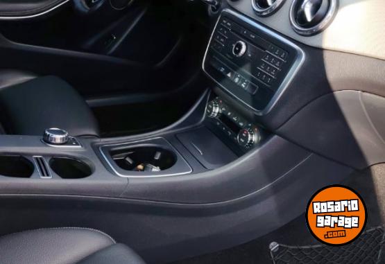 Camionetas - Mercedes Benz GLA 200 2016 Nafta 84500Km - En Venta