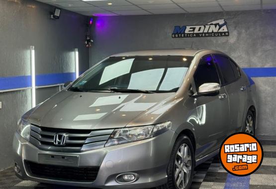 Autos - Honda City 2010 Nafta 230000Km - En Venta