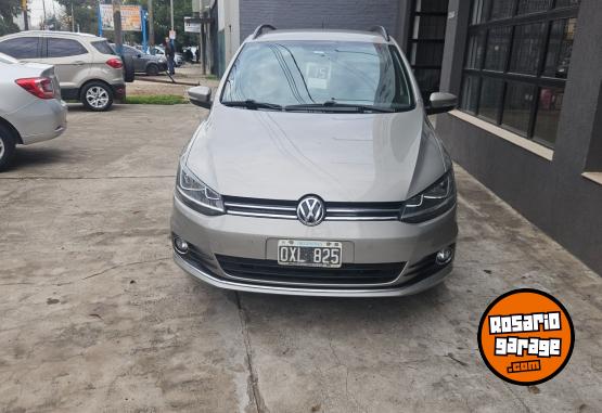 Autos - Volkswagen Suran 2015 Nafta 110000Km - En Venta