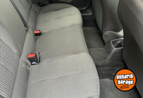 Autos - Peugeot ACTIVE 208 2024 Nafta 27900Km - En Venta