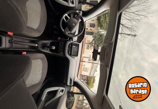 Autos - Peugeot 208 1.6 touchcreen 2014 Nafta 69000Km - En Venta