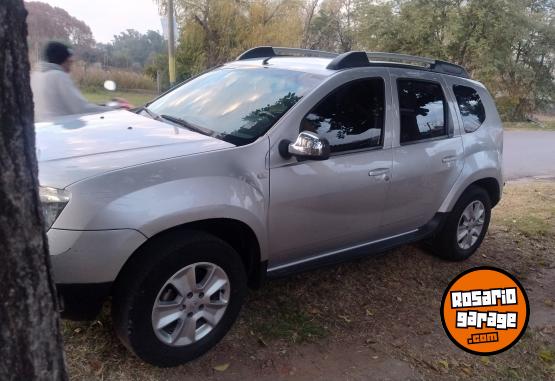 Camionetas - Renault Duster luxe con nav 2013 GNC 176000Km - En Venta