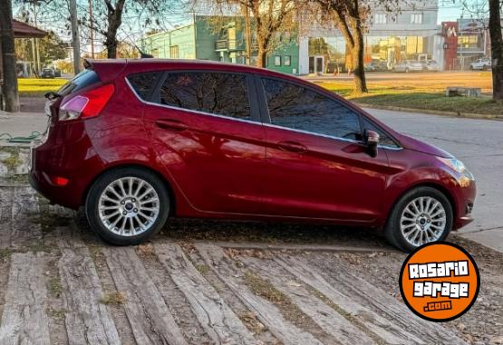 Autos - Ford Fiesta 2015 Nafta 147000Km - En Venta