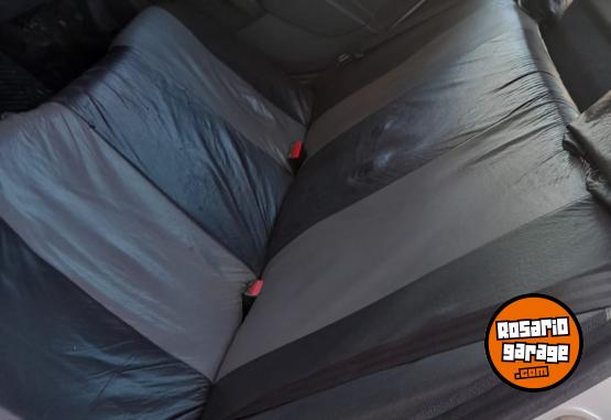 Autos - Renault LOGAN ZEN 2016 GNC 320000Km - En Venta