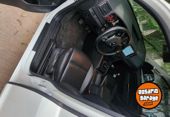 Camionetas - Volkswagen Amarok 2024 Diesel 185000Km - En Venta