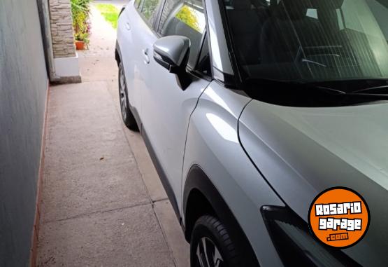 Autos - Toyota Corolla cross 2023 Nafta 21000Km - En Venta