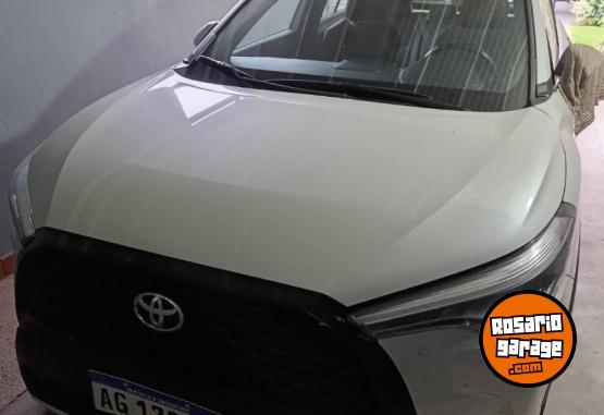 Autos - Toyota Corolla cross 2023 Nafta 21000Km - En Venta