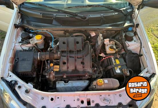 Camionetas - Fiat Strada Working 2017 Nafta 85000Km - En Venta