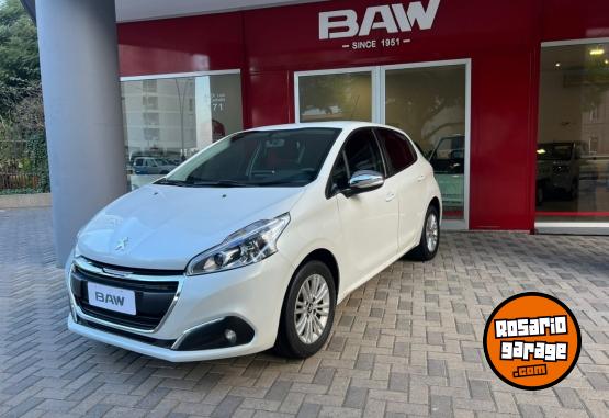 Autos - Peugeot 208 Allure Nav 1.6 2018 Nafta 100000Km - En Venta