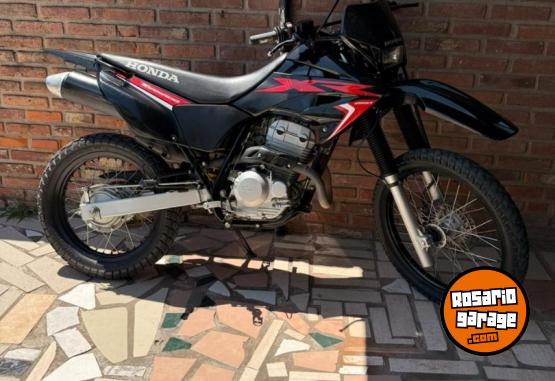 Motos - Honda tornado 2019 Nafta 30000Km - En Venta