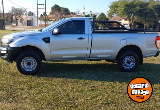 Camionetas - Ford Ranger C/S 2016 Diesel 143000Km - En Venta