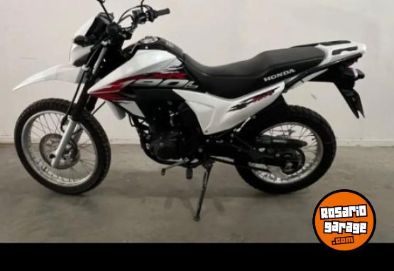 Motos - Honda Xr190 2024 Nafta 8000Km - En Venta