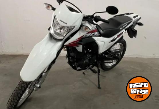 Motos - Honda Xr190 2024 Nafta 8000Km - En Venta