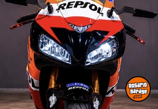Motos - Honda CBR REPSOL 1000 RR 2006 Nafta 45000Km - En Venta