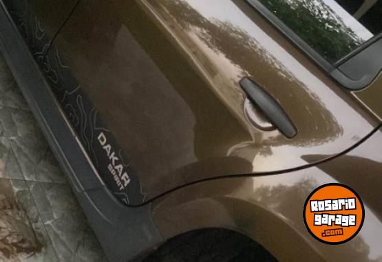 Camionetas - Renault Duster Dakar tracker 2018 Nafta 118000Km - En Venta
