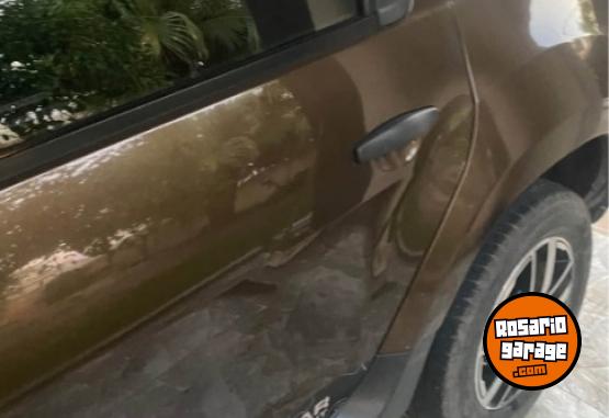 Camionetas - Renault Duster Dakar tracker 2018 Nafta 118000Km - En Venta