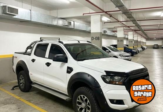 Camionetas - Ford Ranger 2021 Nafta 70000Km - En Venta