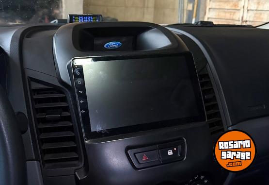 Camionetas - Ford Ranger 2021 Nafta 70000Km - En Venta