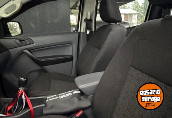 Camionetas - Ford Ranger 2021 Nafta 70000Km - En Venta