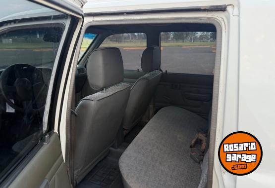 Camionetas - Toyota HILUX 2005 Diesel 350000Km - En Venta