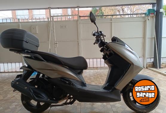 Motos - Zanella Cruiser X 2018 Nafta 11500Km - En Venta