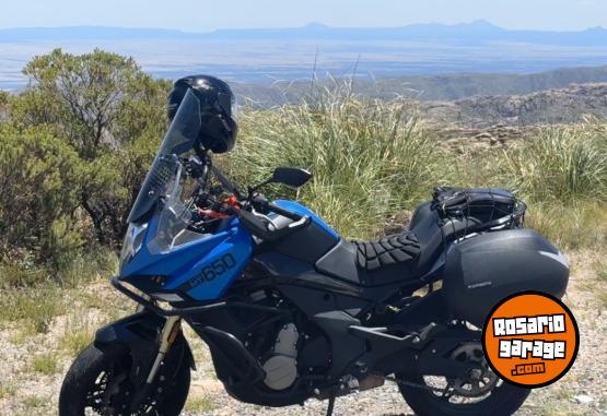 Motos - CF 650 mt 2023 Nafta 13000Km - En Venta