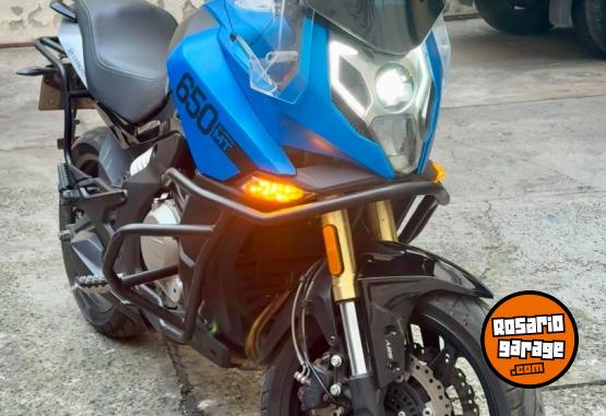 Motos - CF 650 mt 2022 Nafta 14000Km - En Venta