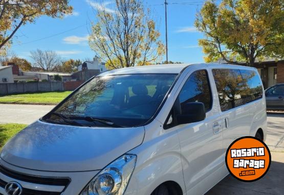 Utilitarios - Hyundai H 1 2017 Diesel 189000Km - En Venta