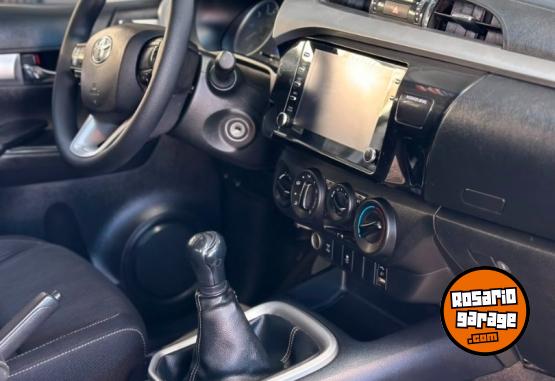 Camionetas - Toyota HILUX 2020 2020 Diesel 172000Km - En Venta