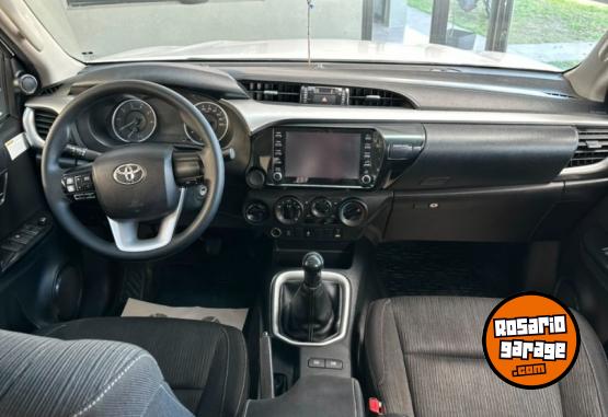 Camionetas - Toyota HILUX 2020 2020 Diesel 172000Km - En Venta