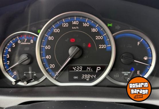 Autos - Toyota XLS 2023 Nafta 39000Km - En Venta