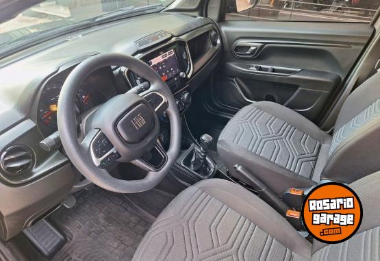 Utilitarios - Fiat Strada Freedom 2024 Nafta 19850Km - En Venta