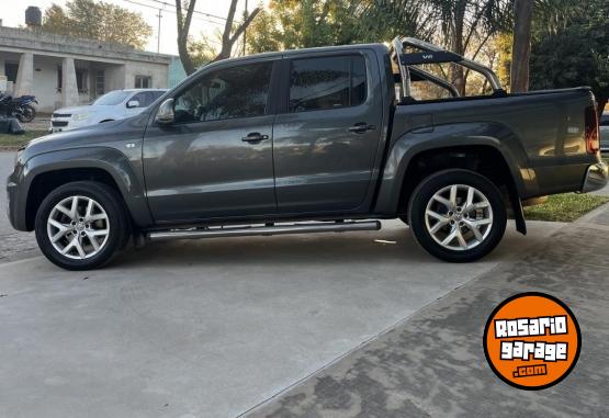 Camionetas - Volkswagen AMAROK HIGHLINE V6 2022 Diesel 100000Km - En Venta