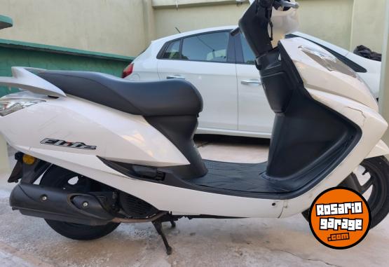 Motos - Honda Elite 125 2014 Nafta 33500Km - En Venta