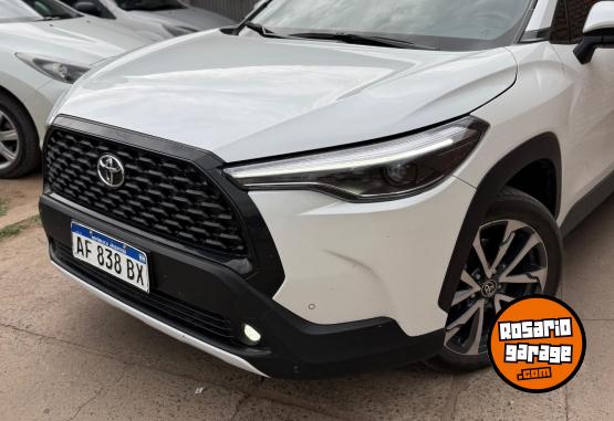 Autos - Toyota Corolla cross 2023 Nafta 56000Km - En Venta