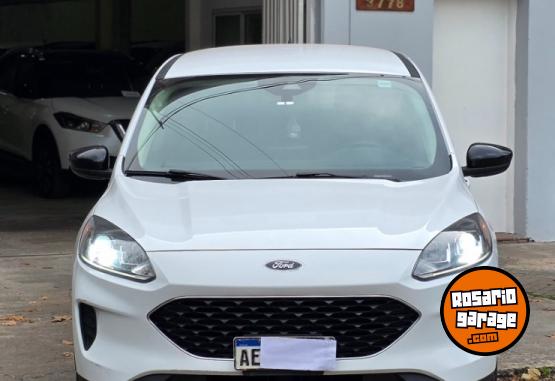 Autos - Ford Kuga se hibrida 2020 Nafta 135000Km - En Venta
