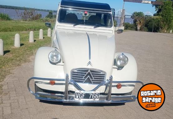 Autos - Citroen 3CV 1983 Nafta 111111Km - En Venta