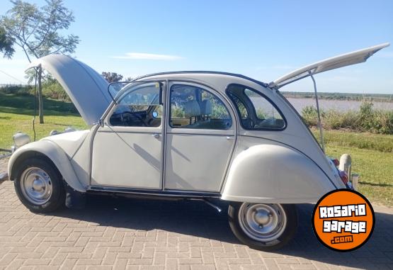 Autos - Citroen 3CV 1983 Nafta 111111Km - En Venta