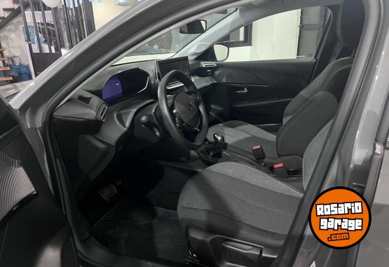 Autos - Peugeot 208 Allure 2025 Nafta 21000Km - En Venta