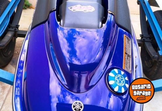 Embarcaciones - Moto de agua Yamaha 700 - En Venta