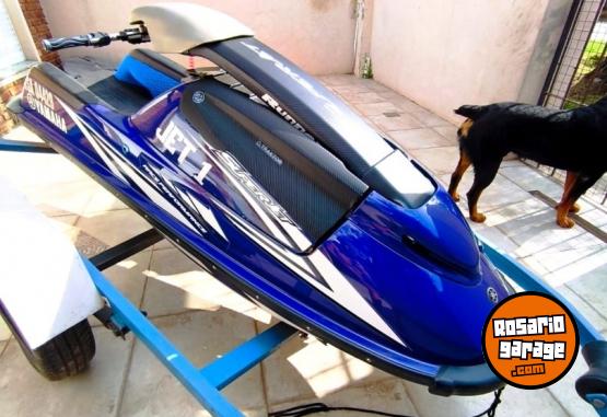 Embarcaciones - Moto de agua Yamaha 700 - En Venta