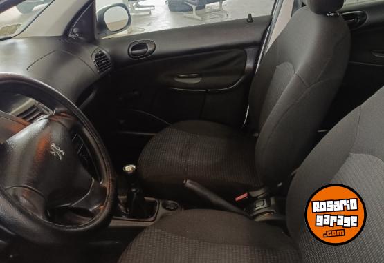 Autos - Peugeot 207 2013 Nafta 92000Km - En Venta