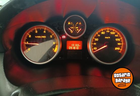 Autos - Peugeot 207 2013 Nafta 92000Km - En Venta