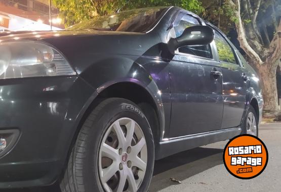 Autos - Fiat Siena EL 2014 Nafta 241000Km - En Venta