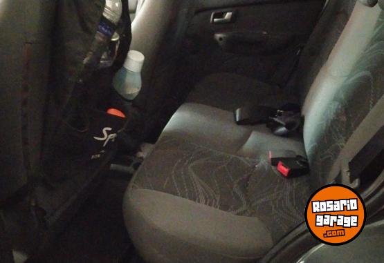 Autos - Fiat Siena EL 2014 Nafta 241000Km - En Venta