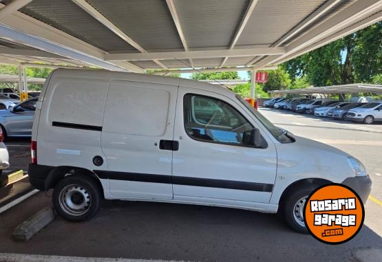 Utilitarios - Citroen Berlingo 1.4L Business AM 2014 Nafta 89000Km - En Venta