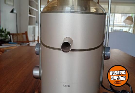 Hogar - Juguera Moulinex 1200W - En Venta