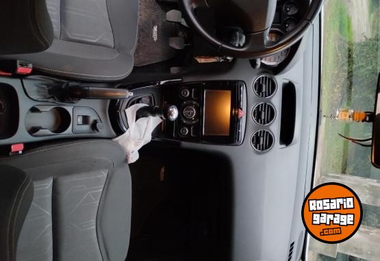 Autos - Peugeot 308 2017 Nafta 68000Km - En Venta
