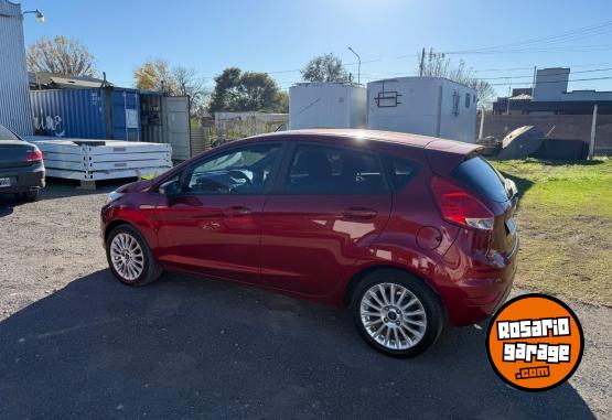 Autos - Ford Fiesta 2017 Nafta 130000Km - En Venta